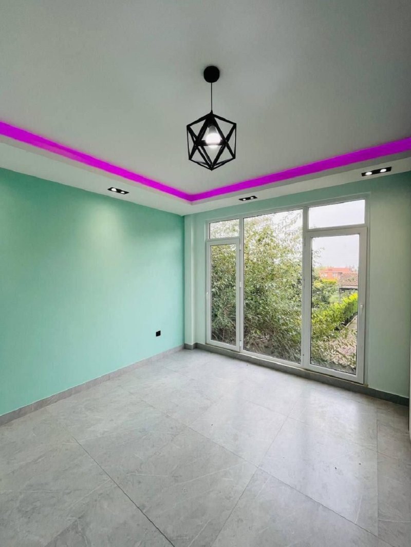 ویلا 300 متری سه خوابه در نور نور مازندران13815927743