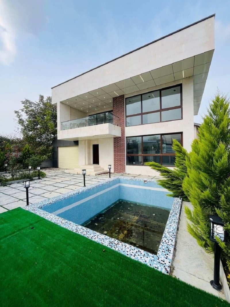 ویلا 300 متری سه خوابه در نور نور مازندران13815927738