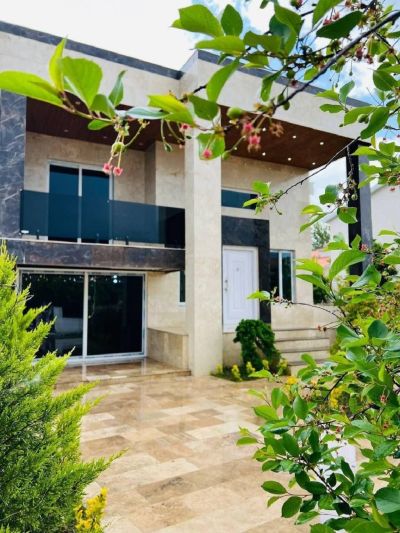 ویلا 210 متری دو خوابه در محمود آباد