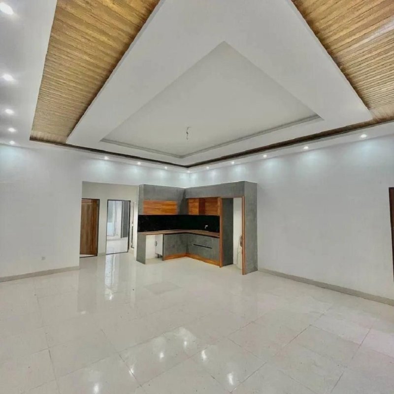 ویلا 180 متری دو خوابه در نور نور مازندران13817827850