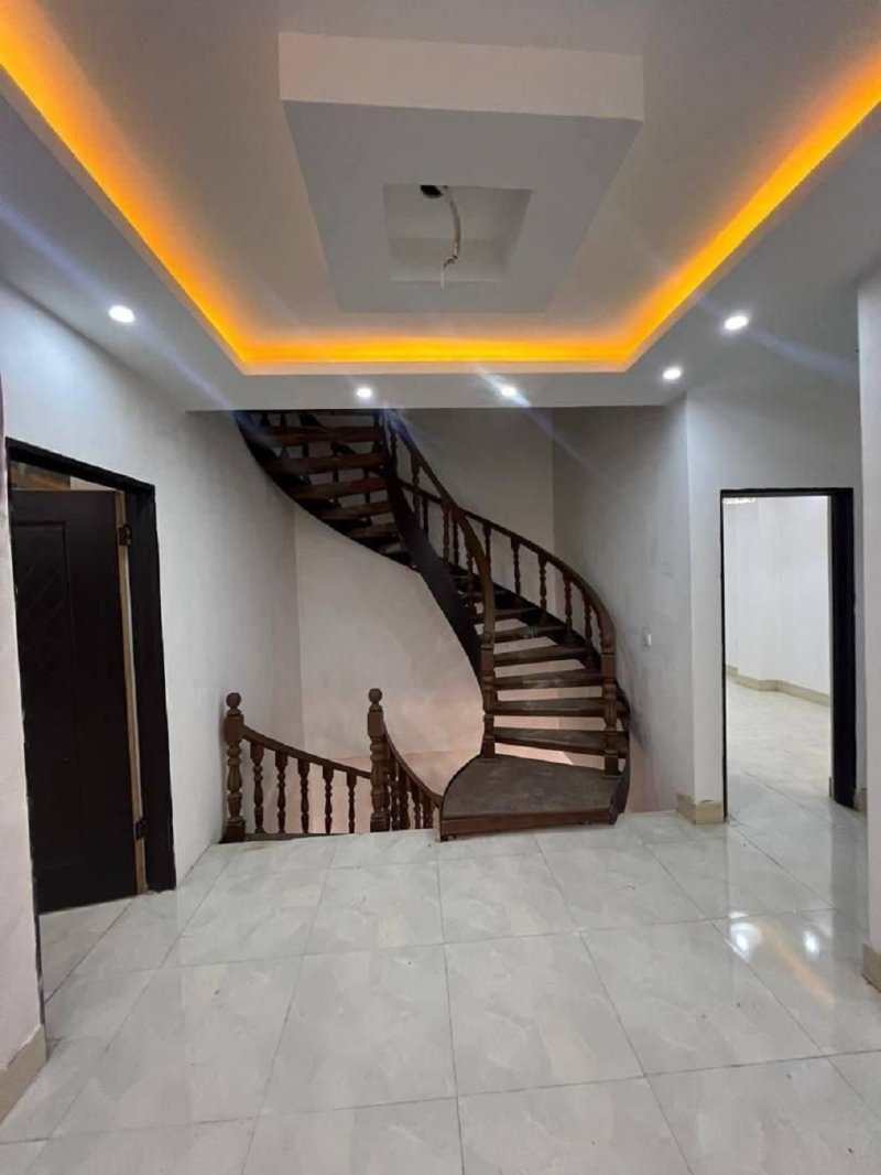 ویلا 320 متری سه خوابه در نور نور مازندران13817627838