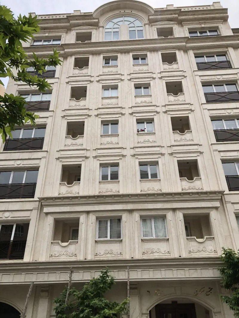 آپارتمان 160 متری سه خوابه در سعادت آباد تهران13821227921