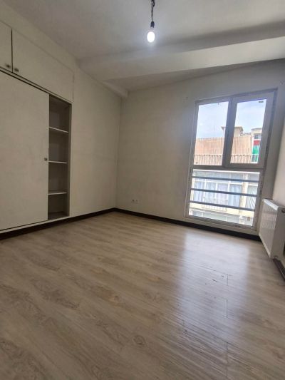 آپارتمان 91 متری دو خوابه در عباس‌آباد تهران