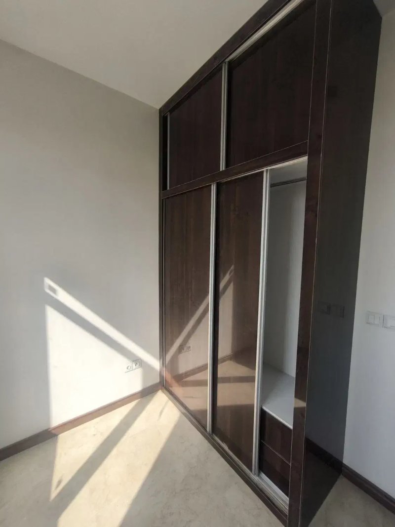 آپارتمان 90 متری دو خوابه در بهار تهران13822727969