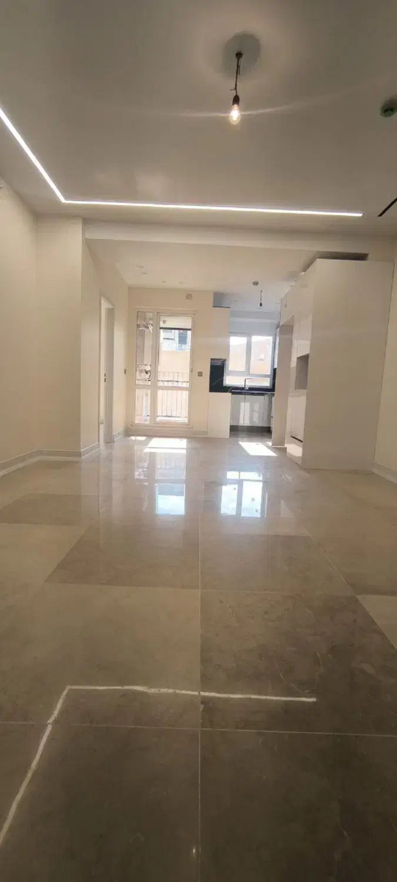 آپارتمان 90 متری دو خوابه در شمس آباد تهران13821727929