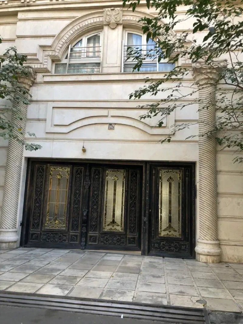 آپارتمان 500 متری چهارخوابه در نیلوفر تهران13824128012