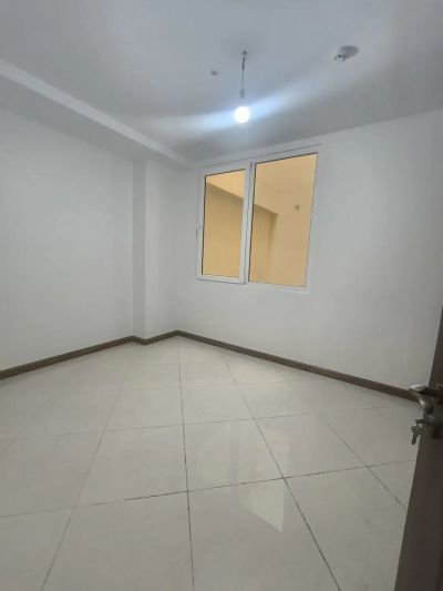 آپارتمان 101 متری دو خوابه در بهار تهران