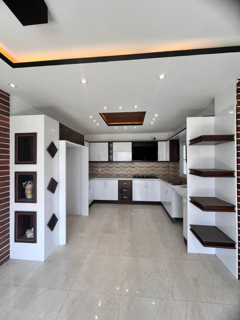 ویلا 220 متری سه خوابه در چلندر نوشهر13831128089