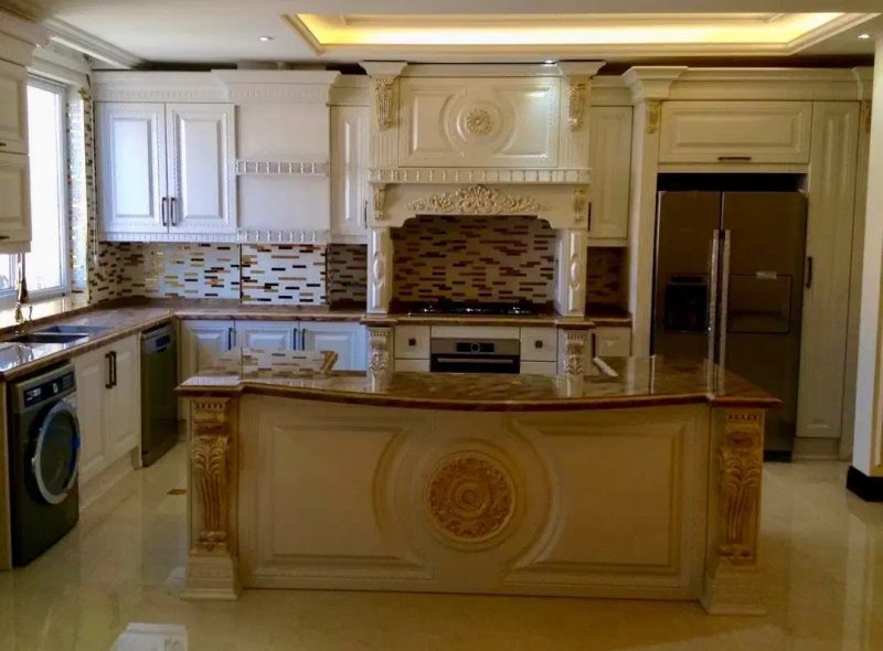 آپارتمان 205 متری سه خوابه در اباذر منطقه 5 تهران13834228118