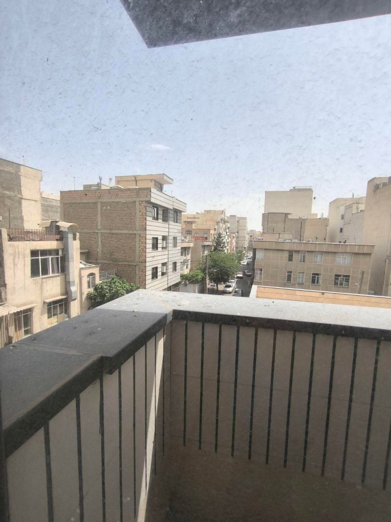 آپارتمان 68 متری دو خوابه در سبلان شمالی تهران13822127939