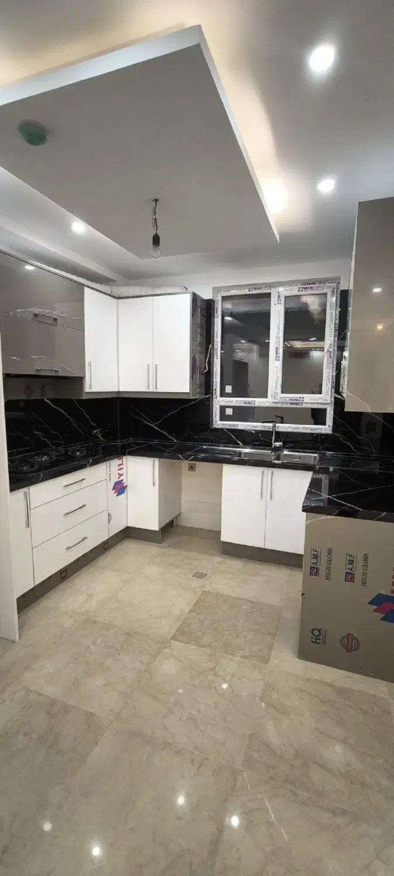 آپارتمان 91 متری دو خوابه در نارمک تهران13822827972