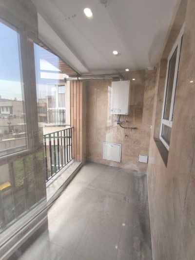 آپارتمان 95 متری دو خوابه در عباس‌آباد تهران