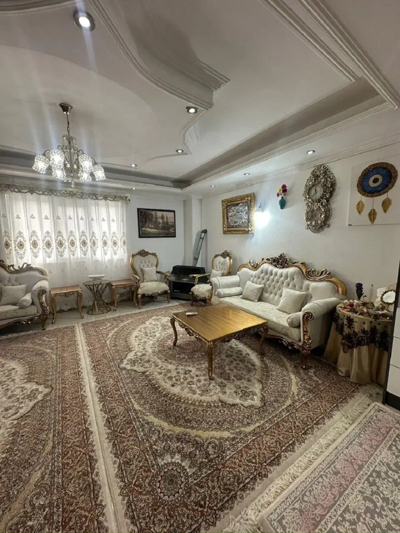 آپارتمان 81 متری دو خوابه در نور نور مازندران13839628254