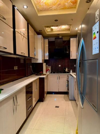 آپارتمان 120 متری دو خوابه در نیاوران تهران