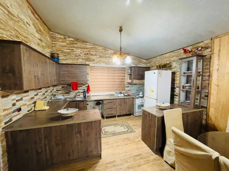 ویلا 220 متری سه خوابه در بهدشت چمستان13836128149