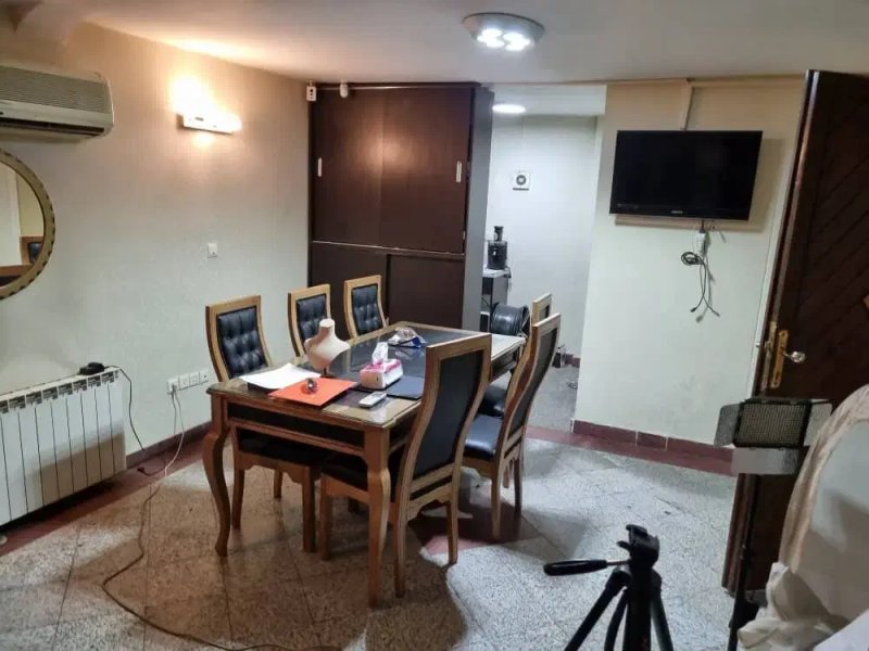 اداری 60 متری دو خوابه در تجریش تهران13835528134