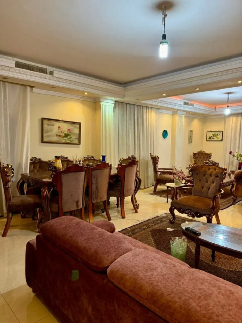 آپارتمان 120 متری دو خوابه در نیاوران تهران13835828141