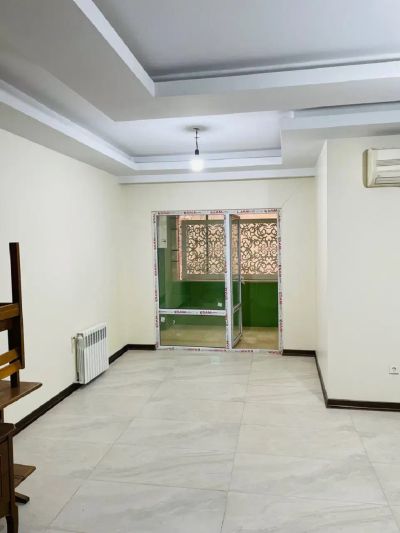 آپارتمان 90 متری دو خوابه در بهار تهران