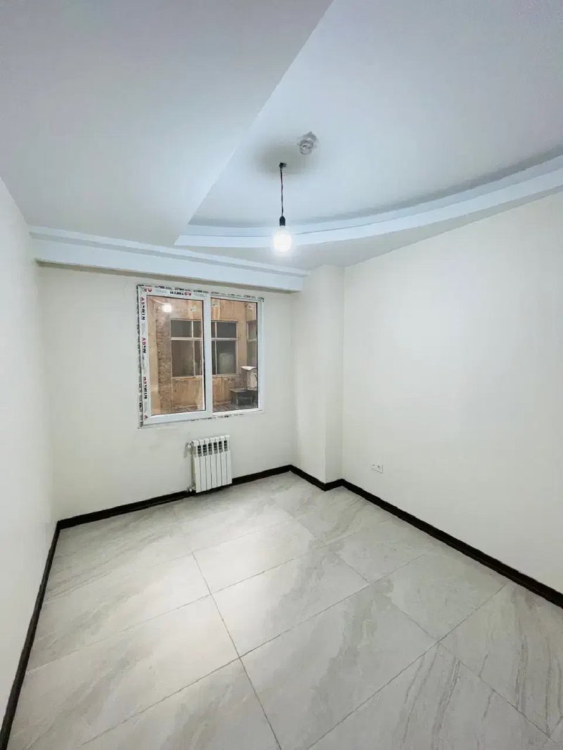 آپارتمان 90 متری دو خوابه در بهار تهران13838228198