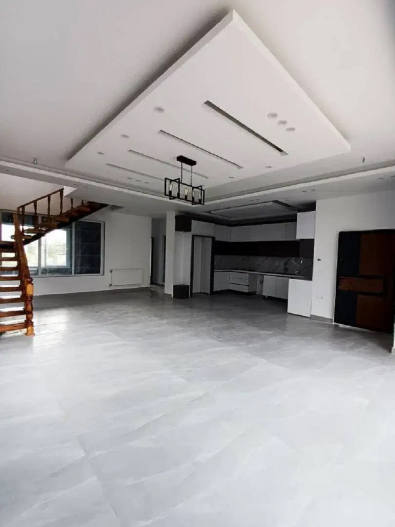 ویلا 291 متری چهارخوابه در نوشهر13844828352