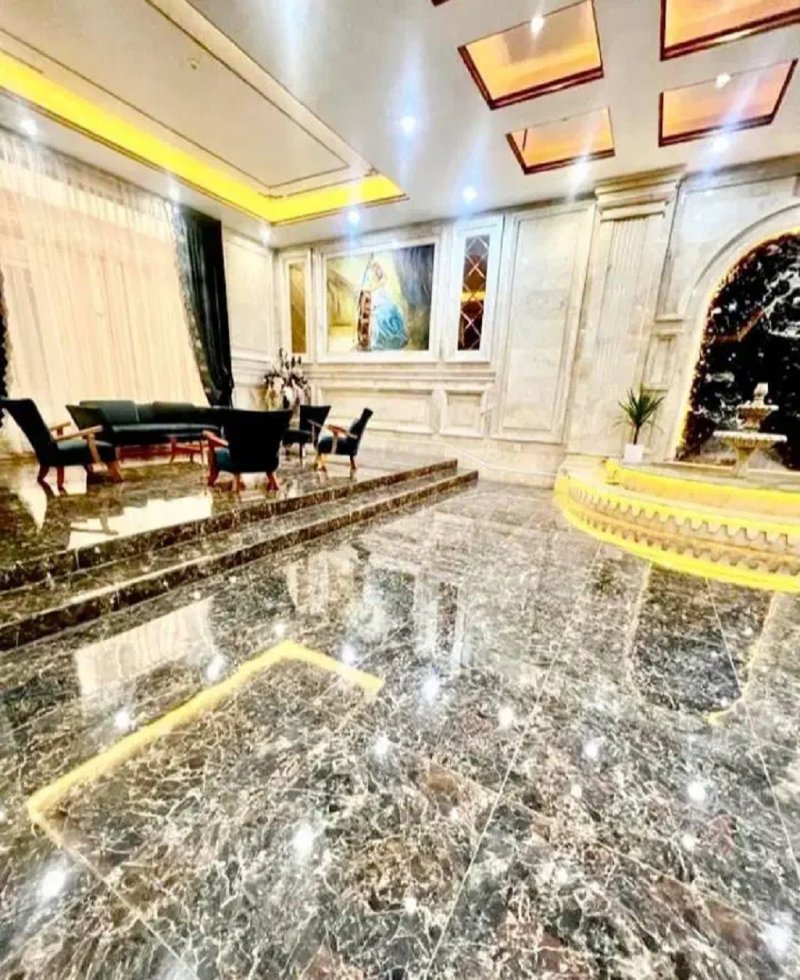 آپارتمان 88 متری دو خوابه در کوی ارم تهران13848328404