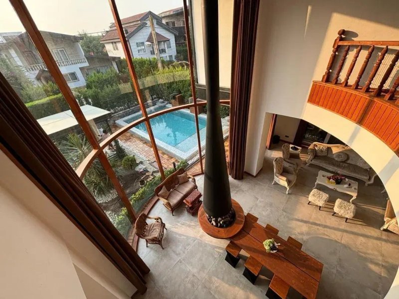 ویلا 750 متری چهارخوابه در نوشهر13844128320