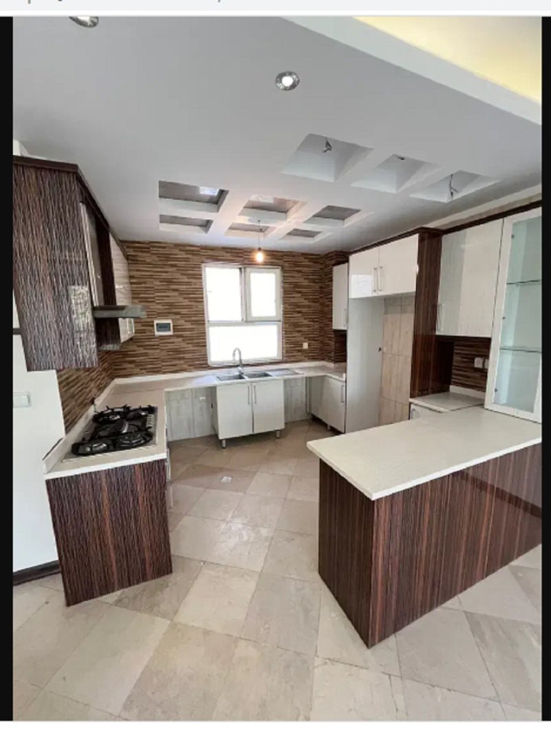 آپارتمان 90 متری دو خوابه در آیت الله کاشانی تهران13850928460