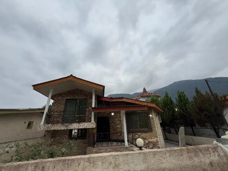 ویلا 254 متری دو خوابه در نوشهر13848928414