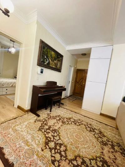 آپارتمان 90 متری دو خوابه در سازمان برنامه شمالی تهران