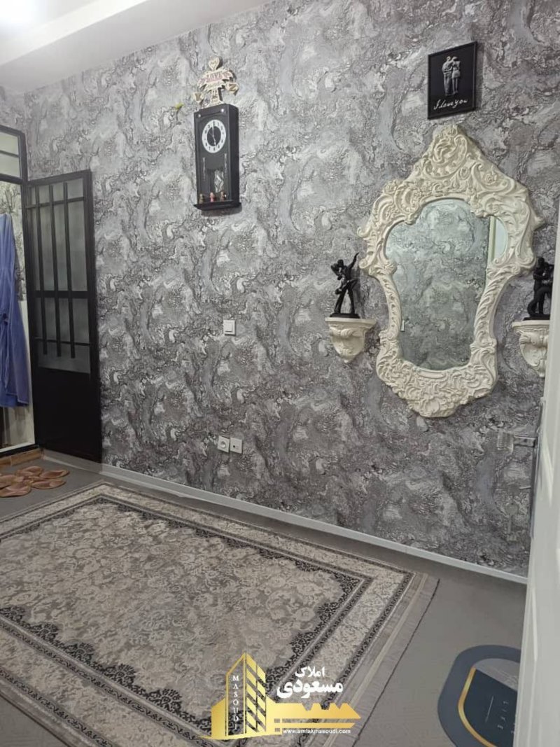 آپارتمان 72 متری دو خوابه در حسین آباد سیاب اسلام شهر13867028637