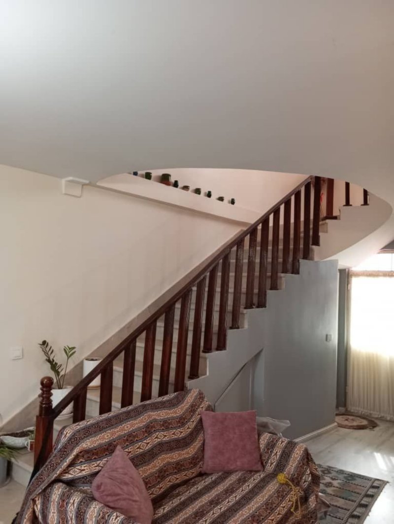 ویلا 460 متری در حسنجون طالقان13853428495