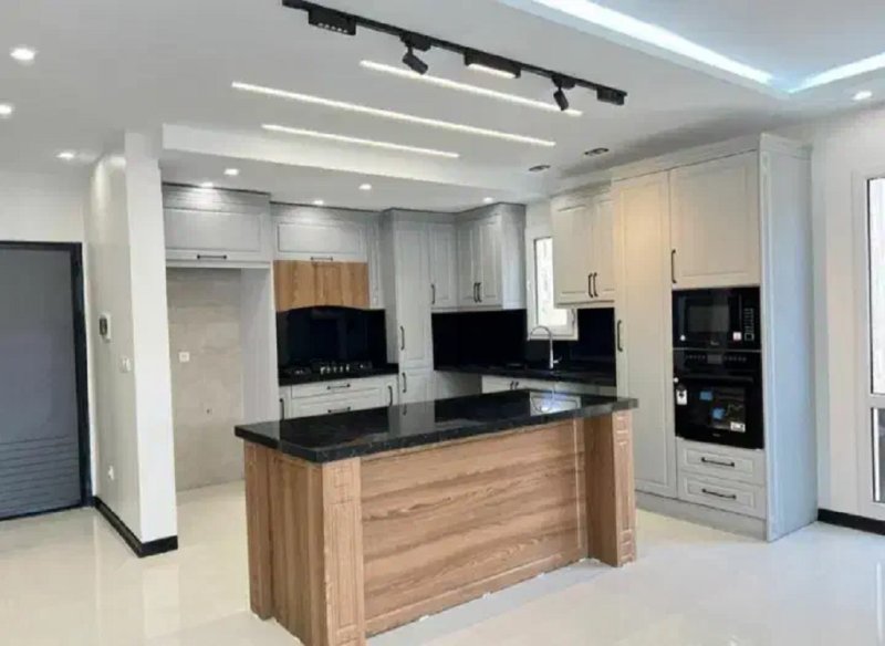 آپارتمان 72 متری دو خوابه در سازمان برنامه شمالی تهران13863528581