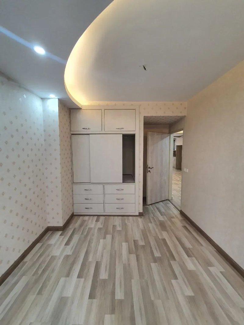 آپارتمان 140 متری سه خوابه در شاهین تهران13859328536