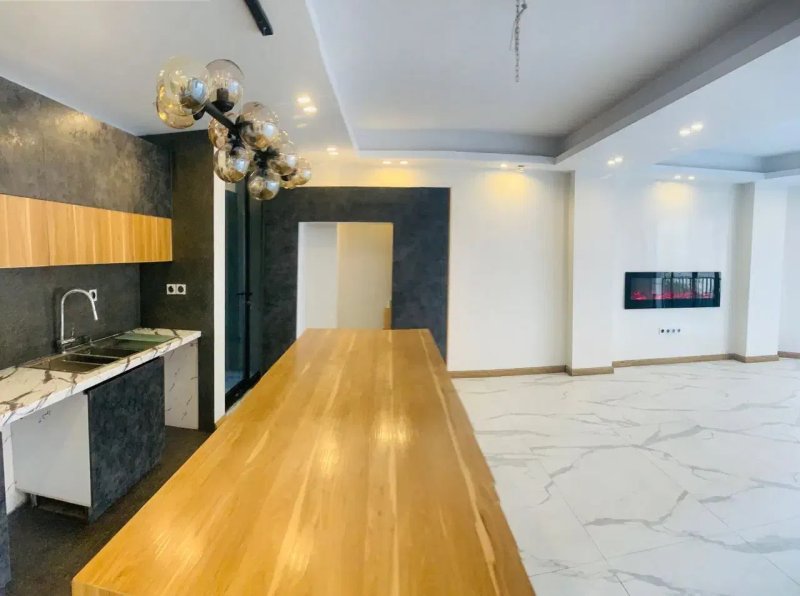 آپارتمان 110 متری دو خوابه در کوی ارم تهران13859928540