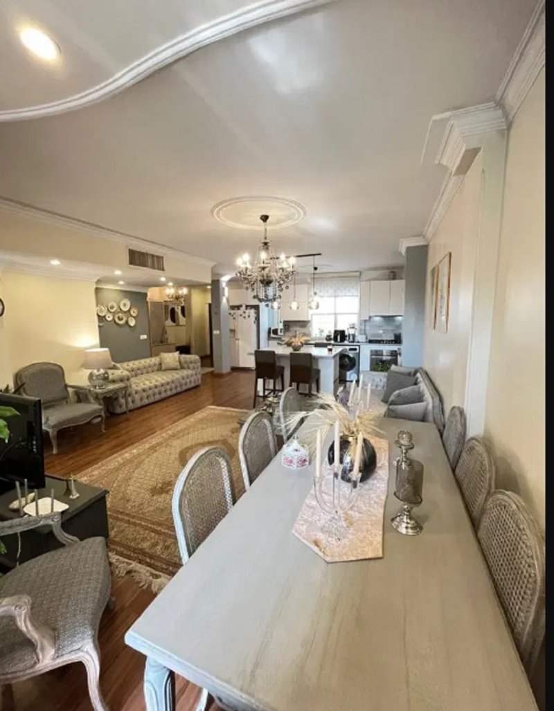 آپارتمان 86 متری دو خوابه در آیت الله کاشانی تهران13854328524