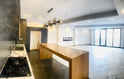 آپارتمان 110 متری دو خوابه در کوی ارم تهران