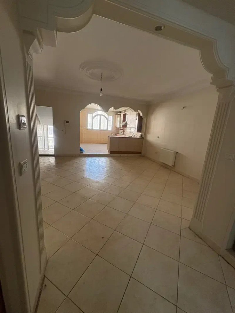 آپارتمان 80 متری دو خوابه در نیروی هوایی تهران13869828668