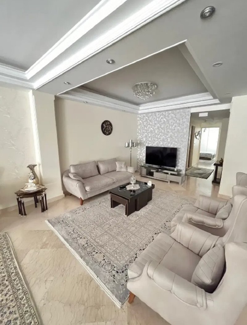 آپارتمان 127 متری سه خوابه در آیت الله کاشانی تهران13869328659