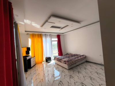 ویلا 1300 متری چهارخوابه در سهیلیه کرج