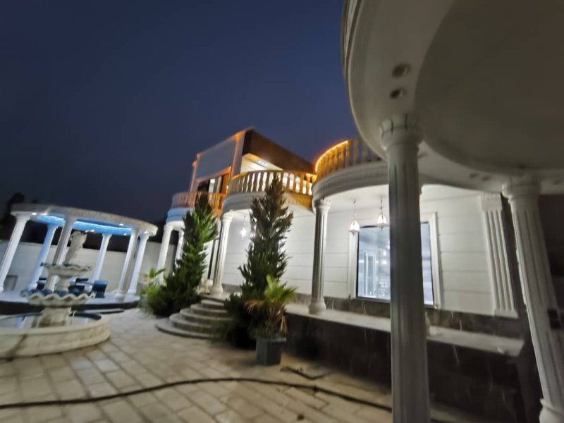 ویلا 1300 متری چهارخوابه در سهیلیه کرج13872928694