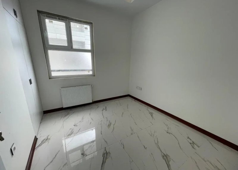 آپارتمان 96 متری دو خوابه در شهرک گلها فردیس13879728775