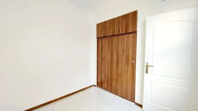 آپارتمان 68 متری دو خوابه در نارمک تهران