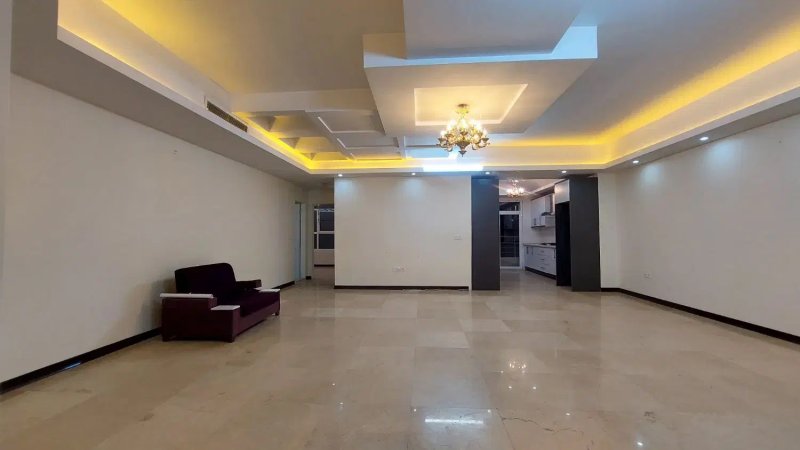 آپارتمان 108 متری دو خوابه در نیروی هوایی تهران13879328772