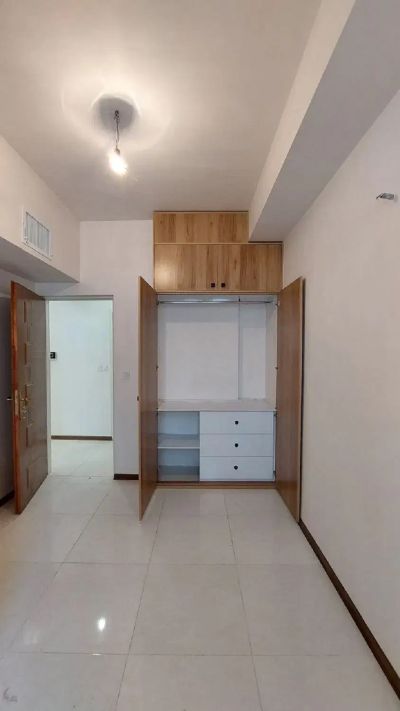 آپارتمان 70 متری دو خوابه در خیابان کرمان تهران