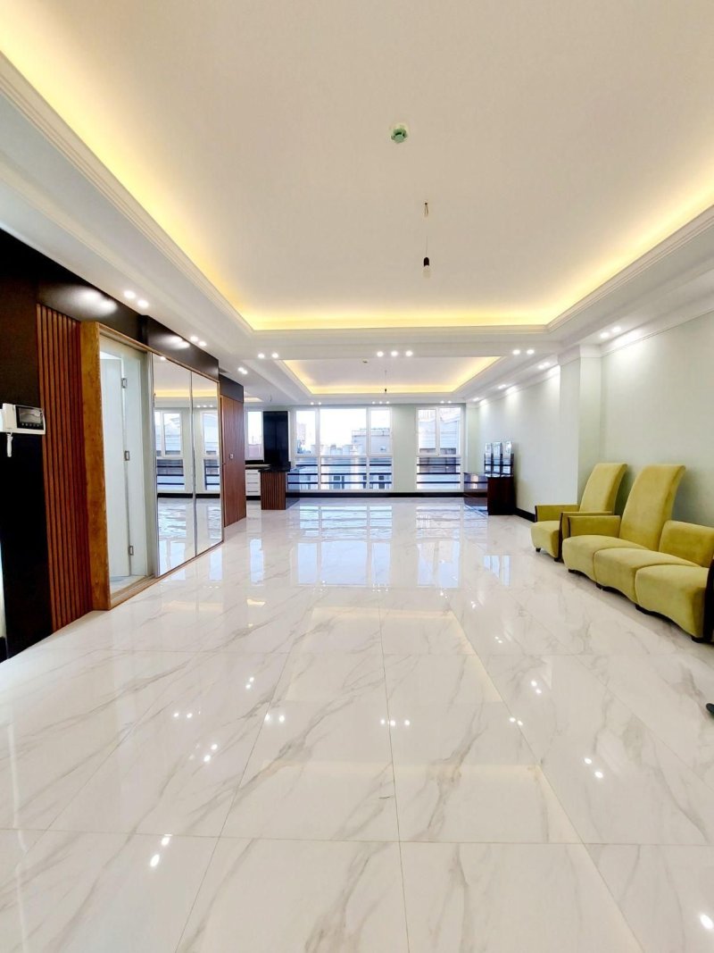 آپارتمان 163 متری سه خوابه در نیروی هوایی تهران13878628755