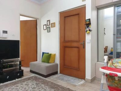 آپارتمان 65 متری دو خوابه در میدان فلسطین تهران