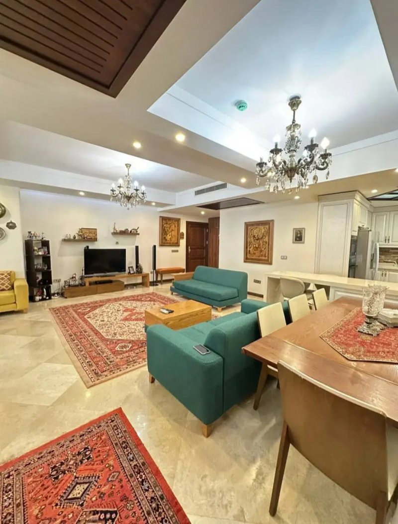 آپارتمان 135 متری سه خوابه در پونک تهران13888728980