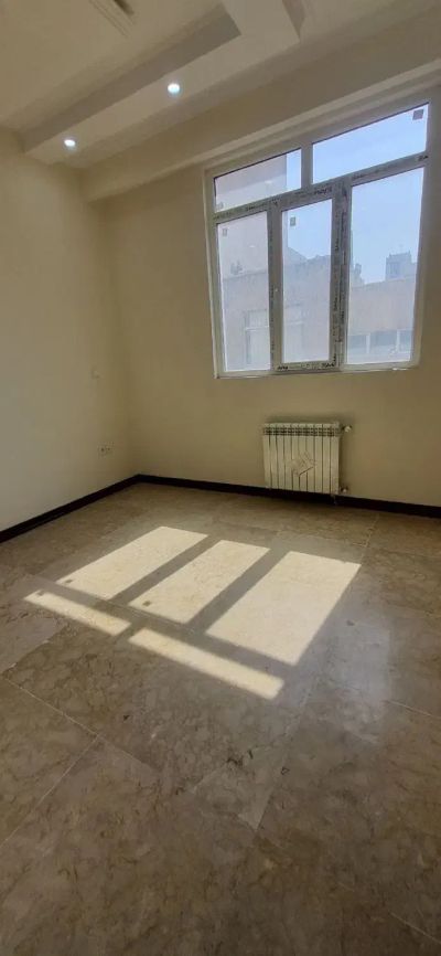 آپارتمان 98 متری دو خوابه در نیروی هوایی تهران