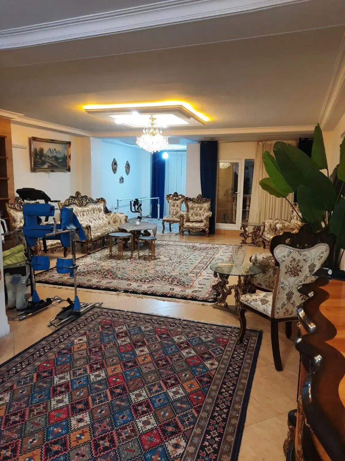 آپارتمان 220 متری چهارخوابه در پونک تهران 1
