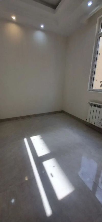 آپارتمان 128 متری سه خوابه در نیروی هوایی تهران